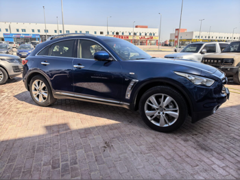 Infiniti  QX  70  2014  Automatic  159,000 Km  6 Cylinder  Four Wheel Drive (4WD)  SUV  Blue
