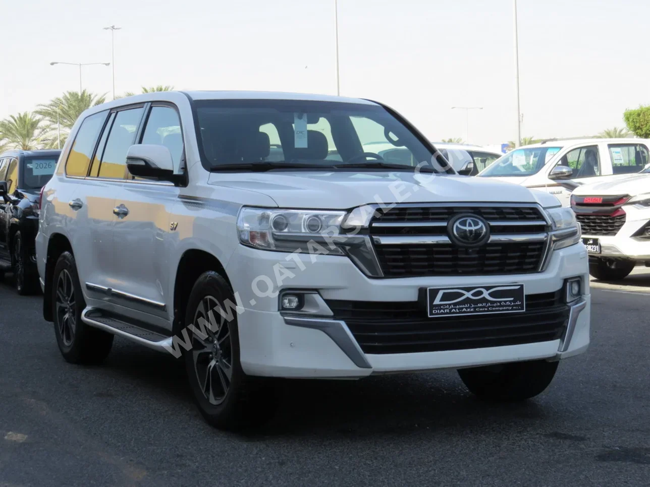 Toyota  Land Cruiser  VXR  2021  Automatic  185,000 Km  8 Cylinder  Four Wheel Drive (4WD)  SUV  White