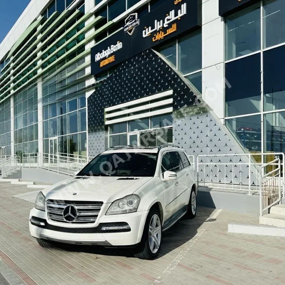 Mercedes-Benz GL 500 2012 Automatic 220,000 Km 8 Cylinder Four Wheel Drive (4WD) SUV White