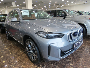 بي ام دبليو  الفئة - اكس  اكس 5 40 اي  2026  اوتوماتيك  0 كم  6 سلندر  دفع رباعي  اس يو في  فضي  تحت الضمان