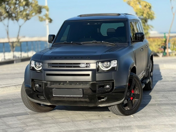 لاند روفر  ديفيندر  110 اتش اس اي  2023  اوتوماتيك  109,000 كم  6 سلندر  دفع رباعي  اس يو في  أسود  تحت الضمان