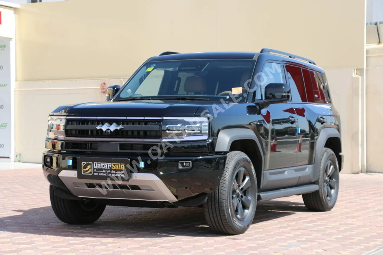 بي واي دي ليوبيرد 5 الترا بلس 2026 اوتوماتيك 0 كم 4 سلندر دفع رباعي اس يو في أسود