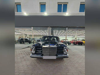 مرسيدس - بنز  280 اس اي  1970  عادي  20,000 كم  8 سلندر  دفع خلفي  كلاسك  أزرق غامق