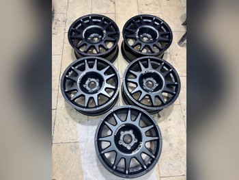 Tire & Rims Made in Italy / 4 Seasons 18"