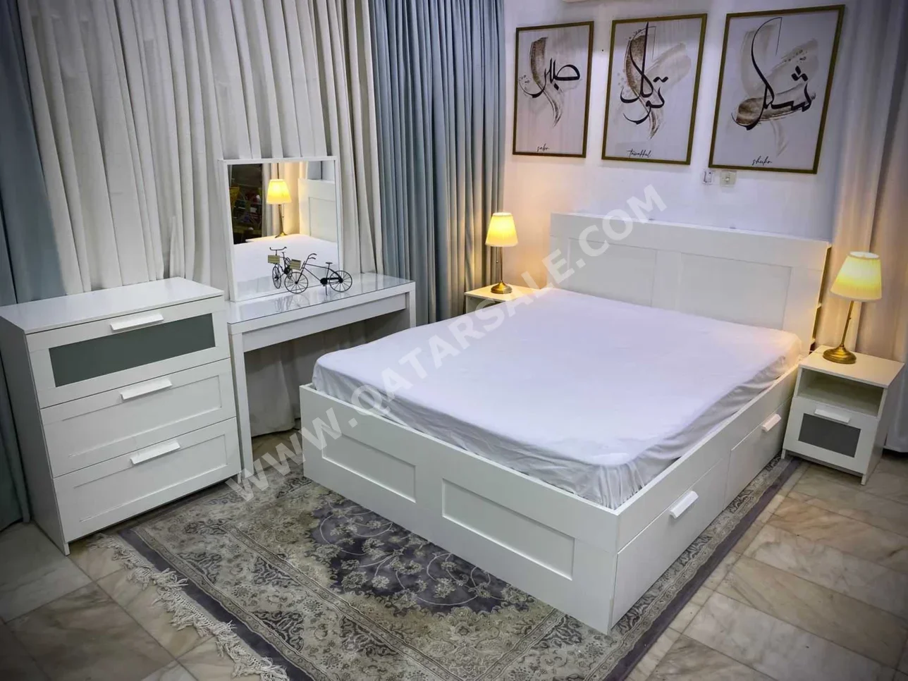 أطقم غرف نوم - طقم مكون من 5 قطع  - أبيض