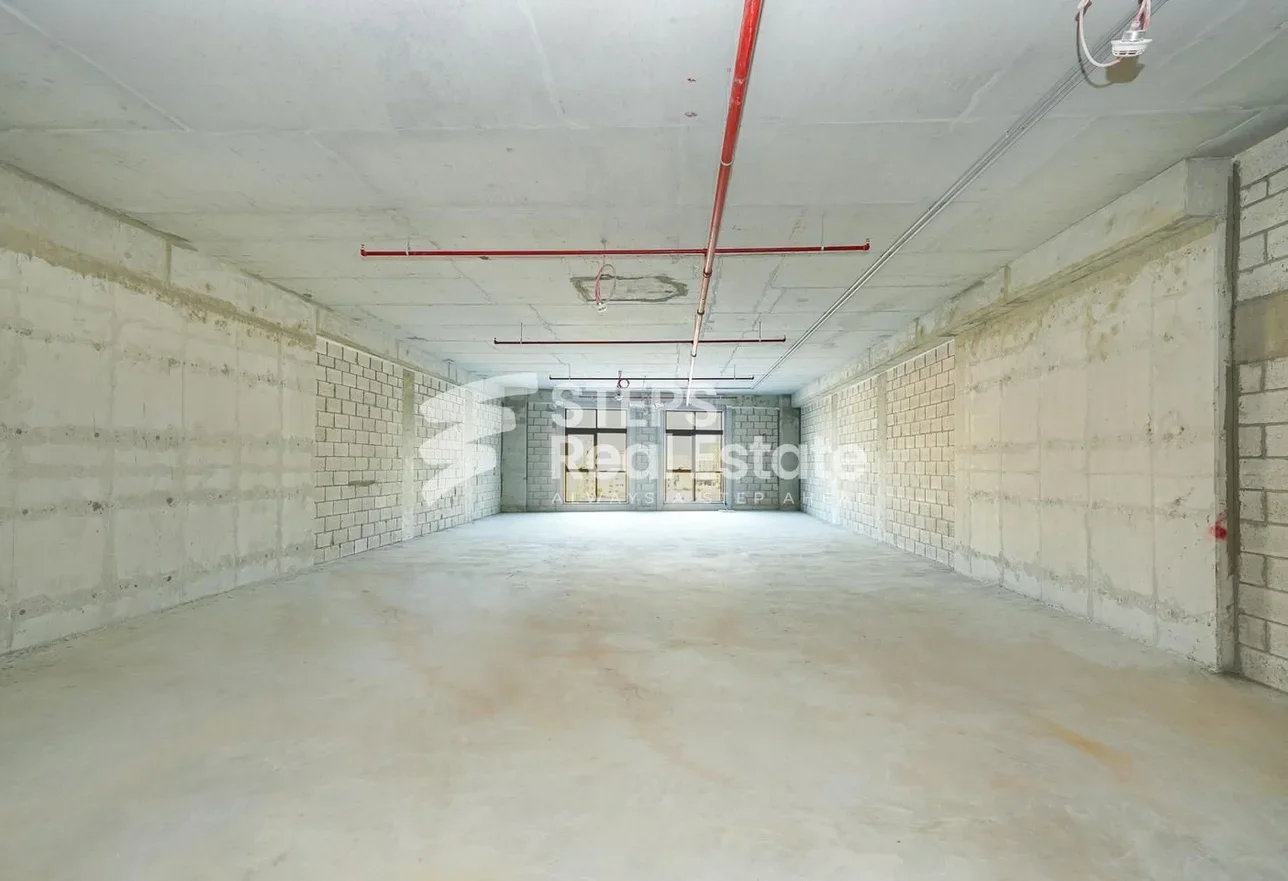 Commercial Offices - Not Furnished  - Doha  - New Doha