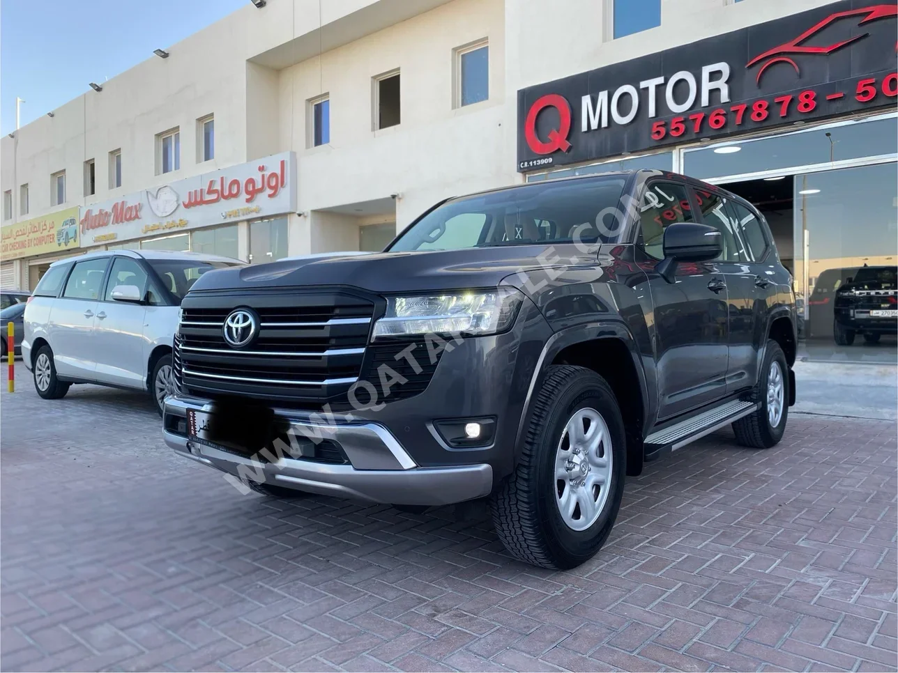 Toyota Land Cruiser G 2025 Automatic 49,000 Km 6 Cylinder Four Wheel Drive (4WD) SUV Gray With Warranty