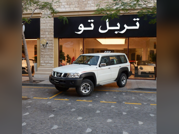 Nissan  Patrol  GL  2023  Automatic  530 Km  6 Cylinder  Four Wheel Drive (4WD)  SUV  White  With Warranty