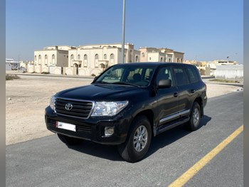 تويوتا  لاند كروزر  جي  2011  اوتوماتيك  330,000 كم  6 سلندر  دفع رباعي  اس يو في  أسود
