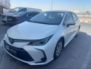 تويوتا  كورولا  2020  اوتوماتيك  156,000 كم  4 سلندر  سحب امامي  سيدان  أبيض