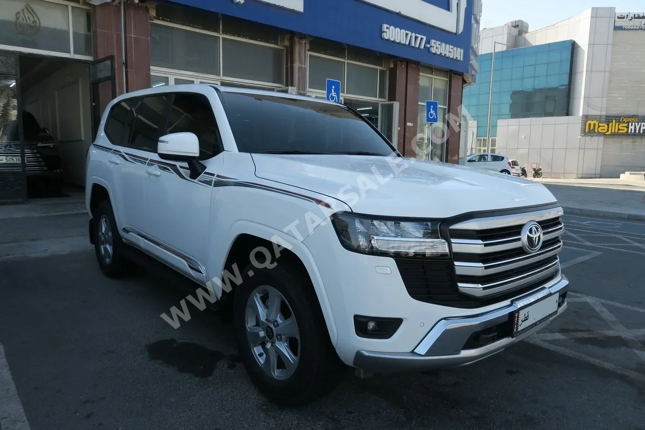 Toyota Land Cruiser GXR 2024 Automatic 53,000 Km 6 Cylinder Four Wheel Drive (4WD) SUV White With Warranty