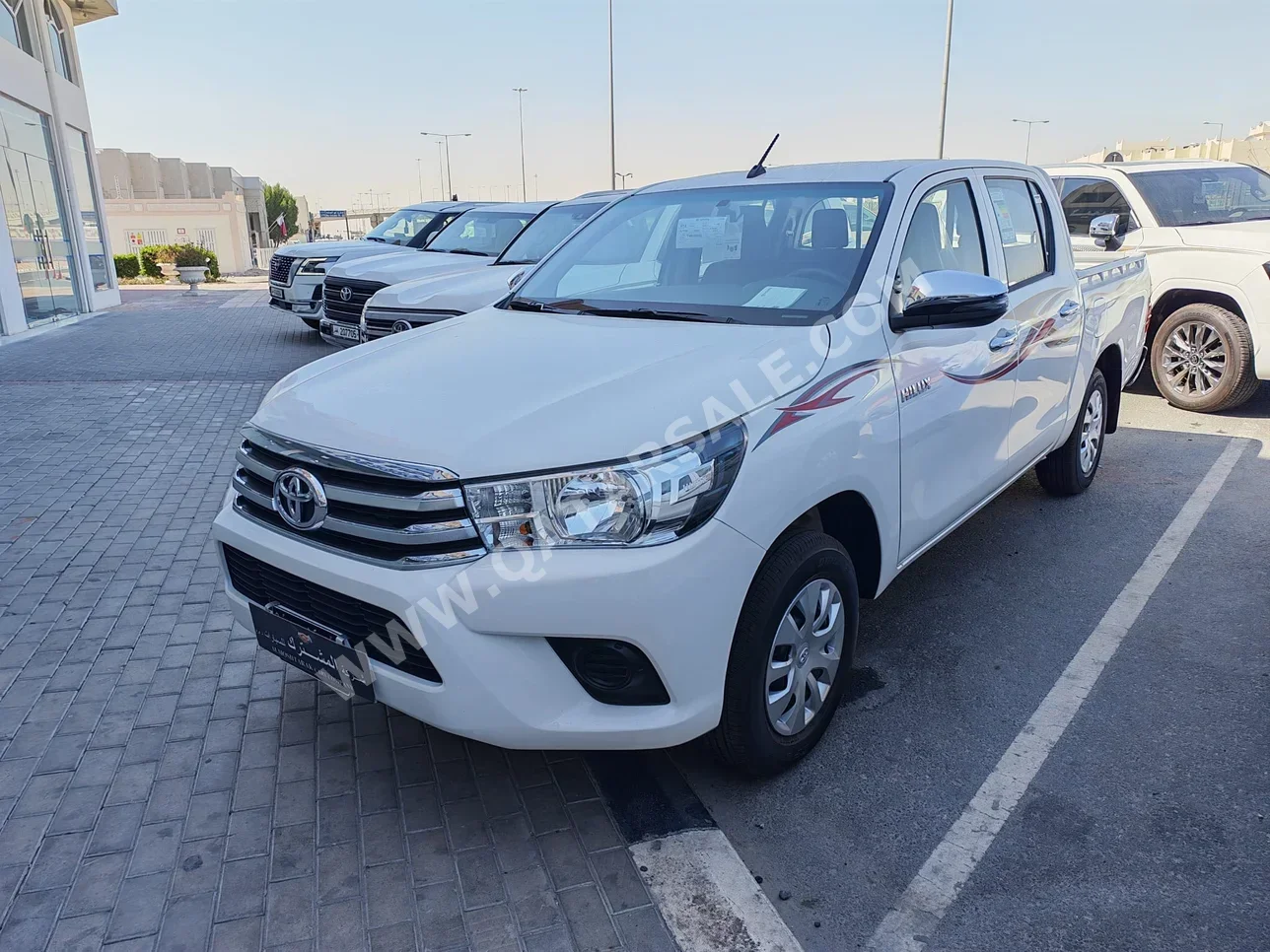 Toyota  Hilux  2026  Manual  0 Km  4 Cylinder  Rear Wheel Drive (RWD)  Pick Up  White  With Warranty