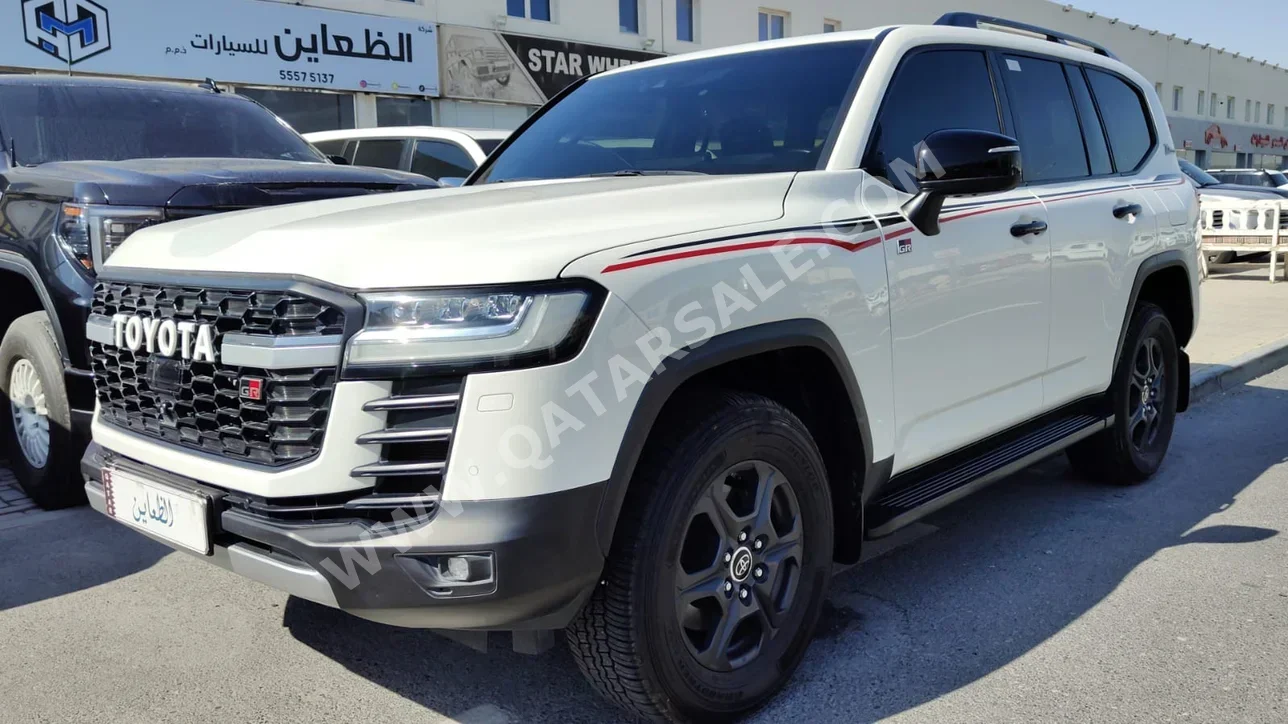 Toyota  Land Cruiser  GR Sport Twin Turbo  2022  Automatic  135,000 Km  6 Cylinder  Four Wheel Drive (4WD)  SUV  White