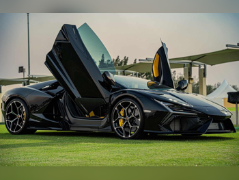 Lamborghini  Revuelto  LP1000-4  2024  Automatic  2,600 Km  12 Cylinder  Rear Wheel Drive (RWD)  Coupe / Sport  Black