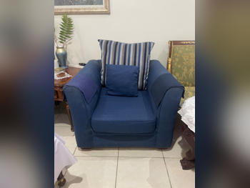 الأرائك والكنب والكراسي طقم كنب - قماش - أزرق