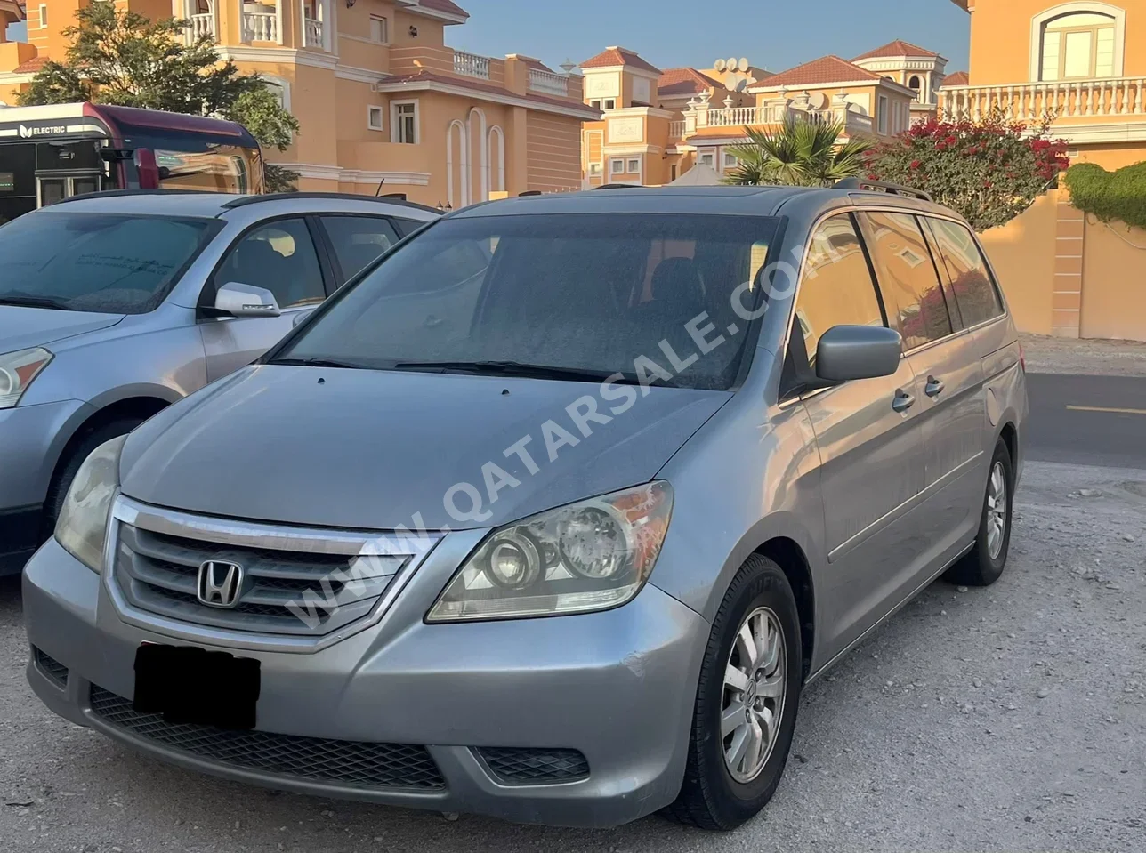 هوندا  أوديسي  2009  اوتوماتيك  232,783 كم  6 سلندر  سحب امامي  فان \ باص  رمادي