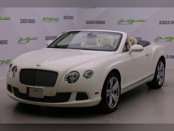 بنتلي  كونتيننتل  2012  اوتوماتيك  30,000 كم  12 سلندر  دفع رباعي  كوبيه \ سبورت  أبيض