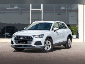 Audi  Q3  35 TFSI  2020  Automatic  42,000 Km  4 Cylinder  Four Wheel Drive (4WD)  SUV  White