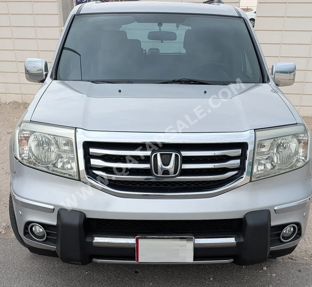 هوندا  بايلوت  اي اكس ال  2015  اوتوماتيك  77,000 كم  6 سلندر  دفع كلي مستمر  اس يو في  فضي