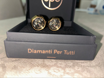 أزرار أكمام ذهبي فاتح