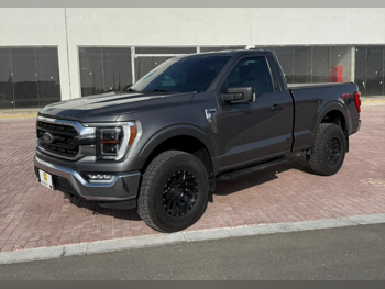 Ford  F  150 XLT  2022  Automatic  385,000 Km  6 Cylinder  Four Wheel Drive (4WD)  Pick Up  Gray