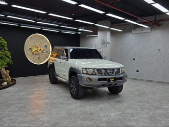 نيسان  باترول  سفاري  2020  اوتوماتيك  95,000 كم  8 سلندر  دفع رباعي  اس يو في  أبيض