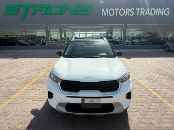 Kia  Sonet  2023  Automatic  38,000 Km  4 Cylinder  Front Wheel Drive (FWD)  SUV  White  With Warranty