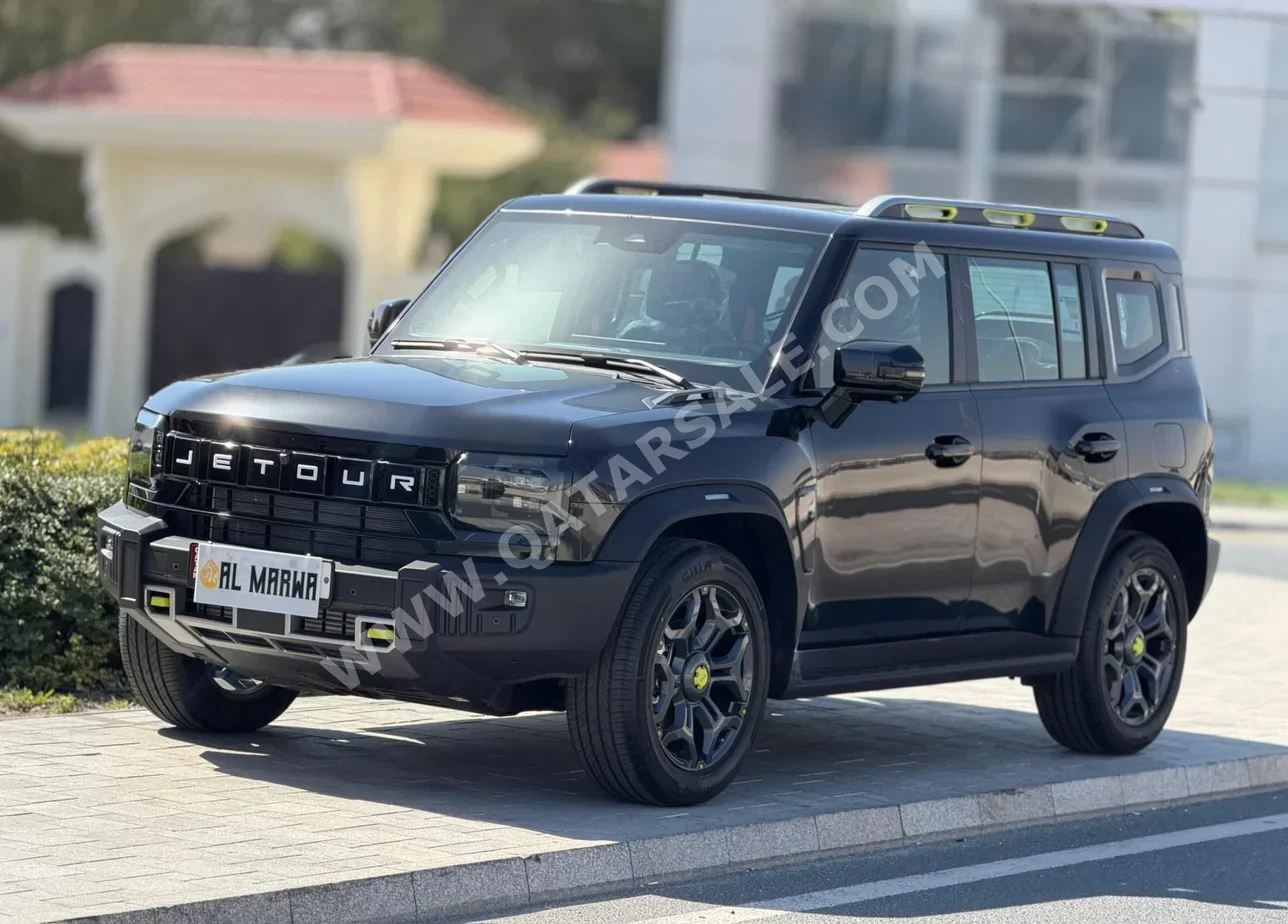 Jetour  T2  Luxury  2026  Automatic  0 Km  4 Cylinder  Four Wheel Drive (4WD)  SUV  Black  With Warranty
