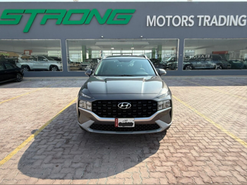 Hyundai  Santa Fe  2023  Automatic  45,000 Km  6 Cylinder  Four Wheel Drive (4WD)  SUV  Gray