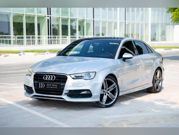 Audi  A3  S-Line  2014  Automatic  118,000 Km  4 Cylinder  Four Wheel Drive (4WD)  Sedan  Silver
