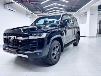 Toyota  Land Cruiser  GR Sport Twin Turbo  2023  Automatic  90,000 Km  6 Cylinder  Four Wheel Drive (4WD)  SUV  Black