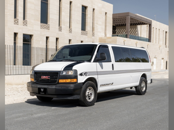 جي ام سي  سافانا  2020  اوتوماتيك  130,000 كم  8 سلندر  دفع خلفي  فان \ باص  أبيض