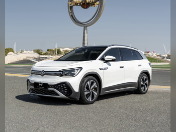 فوكس واغن  اي دي  6  2022  اوتوماتيك  41,000 كم  0 سلندر  دفع كلي مستمر  اس يو في  أبيض  تحت الضمان