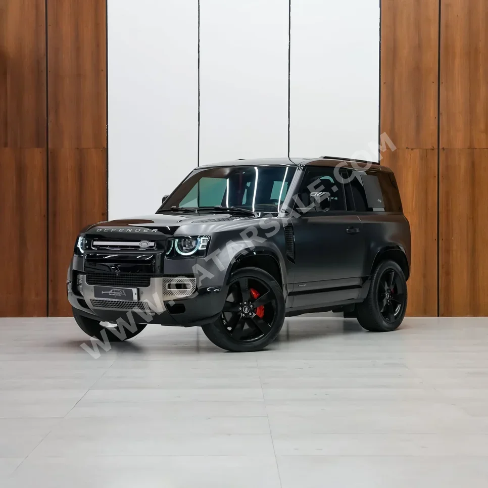 Land Rover  Defender  90 X  2023  Automatic  49,000 Km  6 Cylinder  Four Wheel Drive (4WD)  SUV  Black  With Warranty