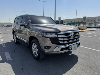 Toyota  Land Cruiser  GXR Twin Turbo  2024  Automatic  35,000 Km  6 Cylinder  Four Wheel Drive (4WD)  SUV  Light Brown  With Warranty