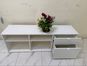 الطاولات والخزائن الجانبية وحدات التلفزيون و الوسائط - ايكيا - أبيض