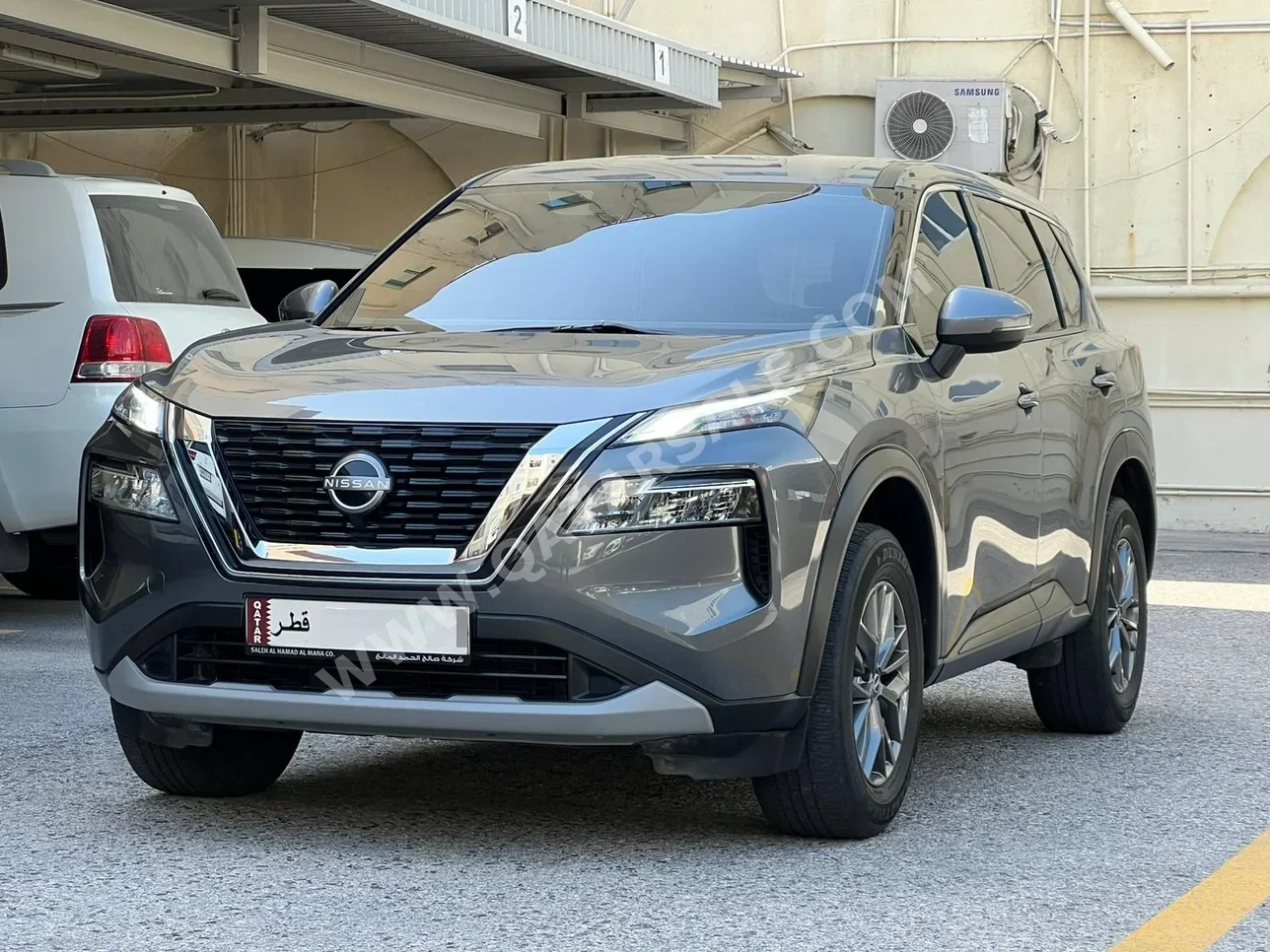 Nissan  X-Trail  2023  Automatic  46,900 Km  4 Cylinder  Four Wheel Drive (4WD)  SUV  Gray  With Warranty