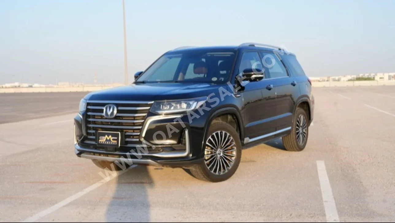 تشانجان سي اس 95 2022 اوتوماتيك 83,000 كم 4 سلندر دفع رباعي اس يو في أسود