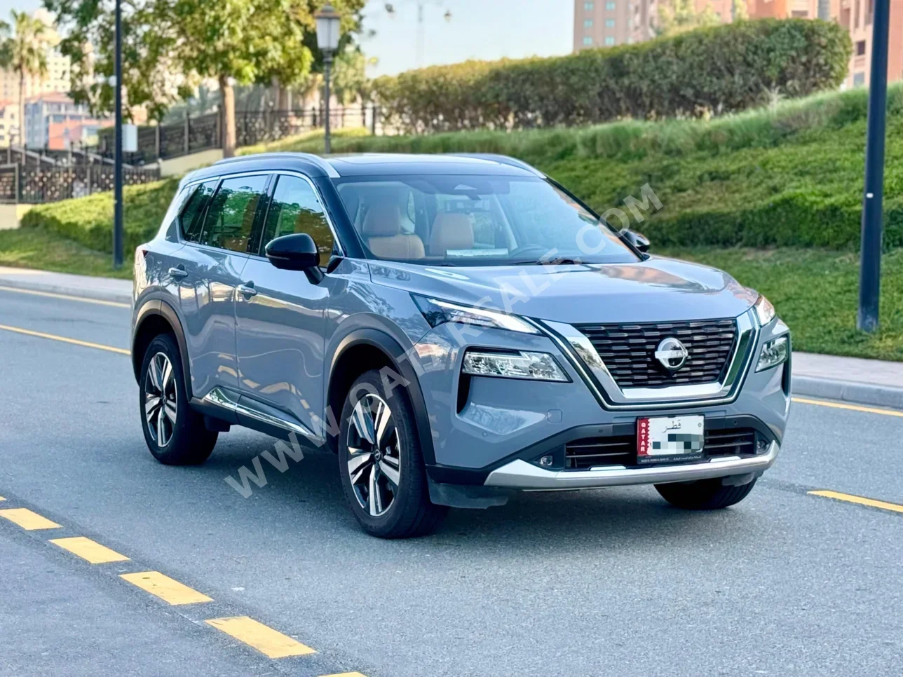 Nissan X-Trail SL 2024 Automatic 43,000 Km 4 Cylinder Four Wheel Drive (4WD) SUV Gray With Warranty