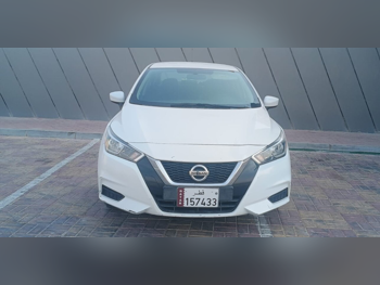 Nissan  Sunny  2022  Automatic  270,000 Km  4 Cylinder  Front Wheel Drive (FWD)  Sedan  White