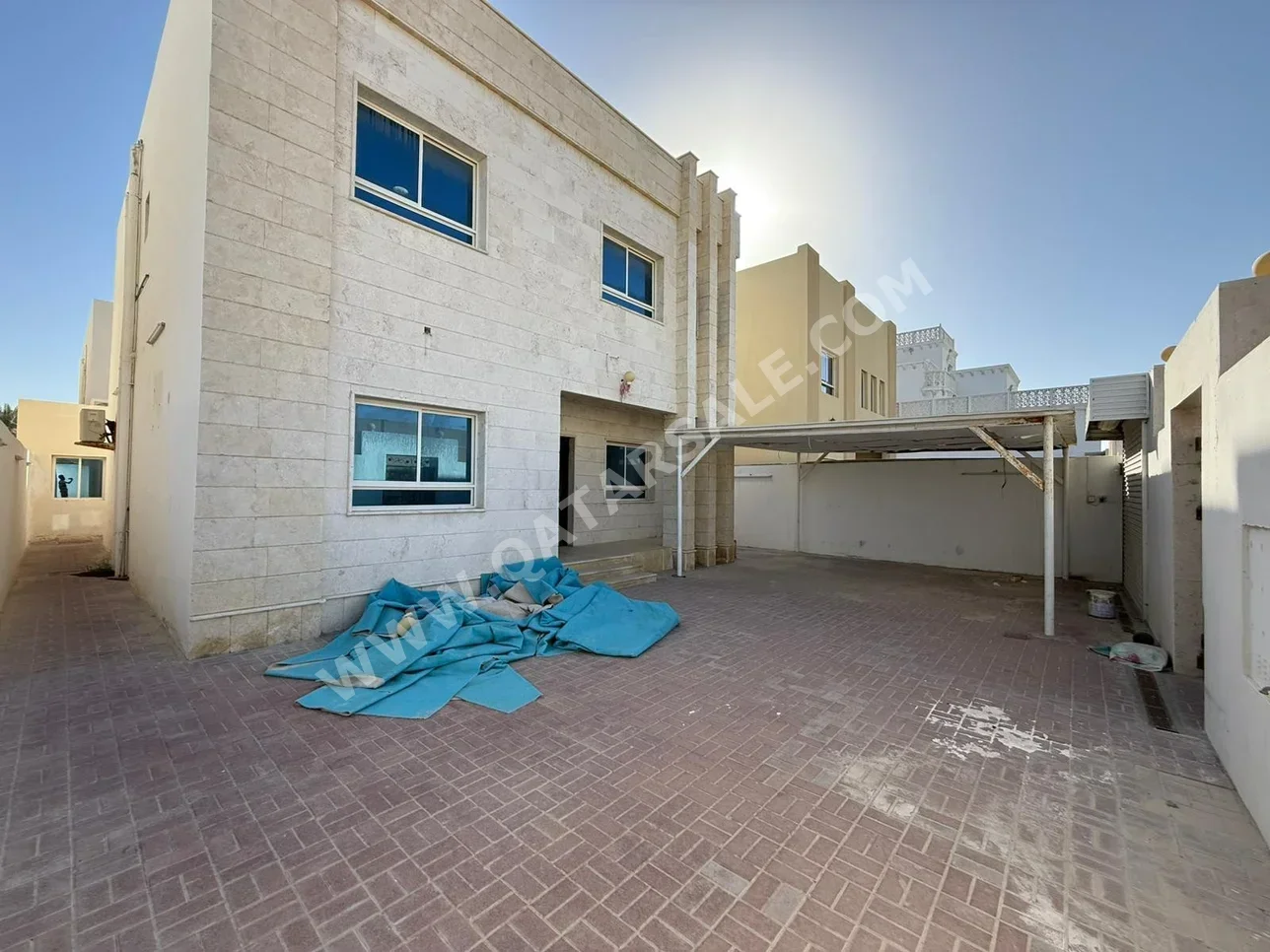 سكن عائلي  - غير مفروشة  - أم صلال  - بو قرن  - 6 غرف نوم