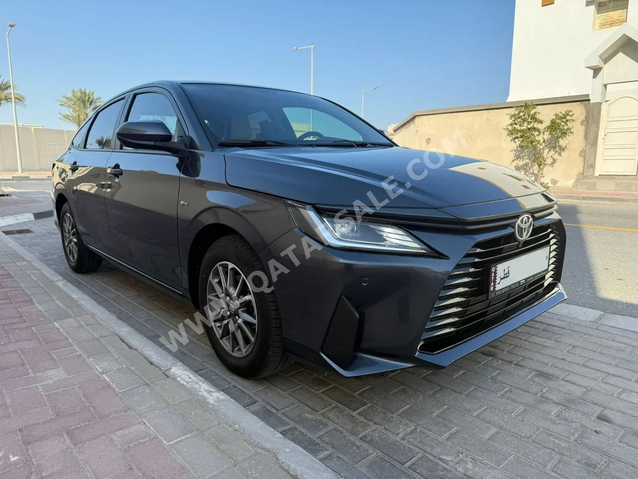 Toyota Yaris 2026 Automatic 7,000 Km 4 Cylinder Front Wheel Drive (FWD) Sedan Gray With Warranty