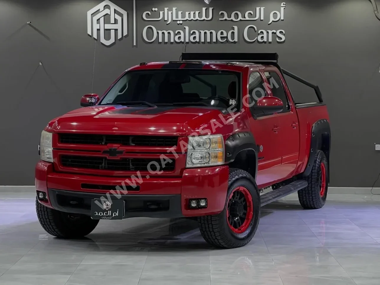 Chevrolet Silverado 2500 HD 2010 Automatic 256,000 Km 8 Cylinder Four Wheel Drive (4WD) Pick Up Red