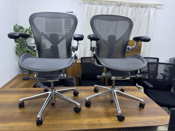 كراسي مكتب نابكو مركز المفروشات - كرسي المدير - أسود