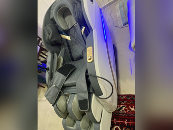 كرسي التدليك أبيض  الصين  كل الجسم  رباعي الأبعاد