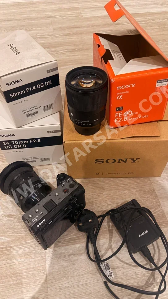 Digital Cameras Sony  - 80 MP  - FHD 60hz