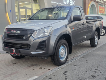 اسوزو  دي-ماكس  2025  عادي  0 كم  4 سلندر  دفع رباعي  بيكب  رمادي