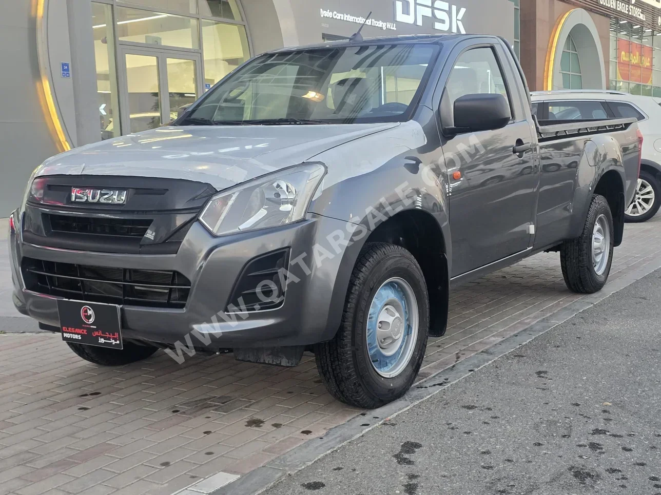 Isuzu D-Max 2025 Manual 0 Km 4 Cylinder Four Wheel Drive (4WD) Pick Up Gray