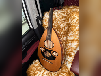 Oud Iraqi Oud Beige & Brown 2019 Iraq / For Professional