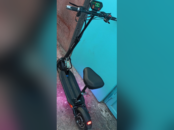 سكوترات سكوتر كهربائي  - أسود